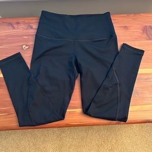 Victoria’s Secret Leggings size S Black